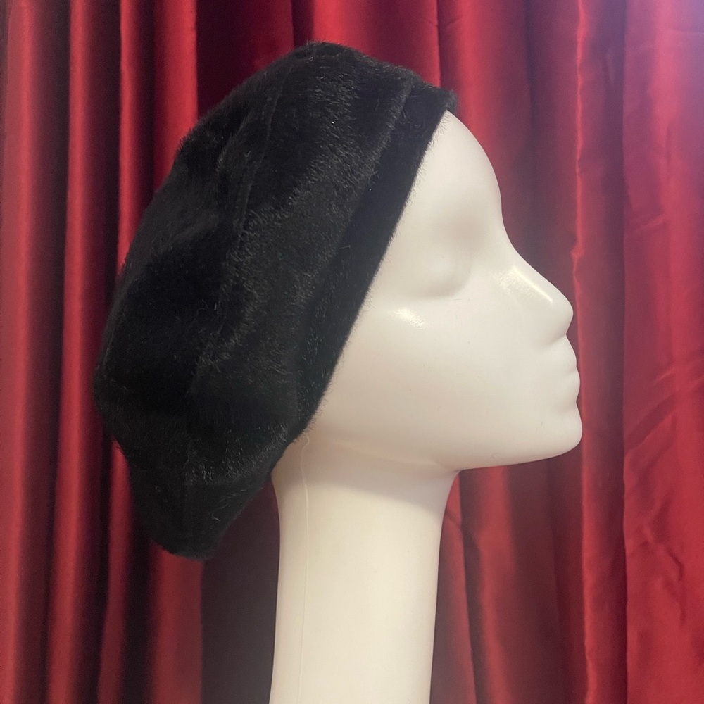 BCBGMaxAzria Luxe Black Beret